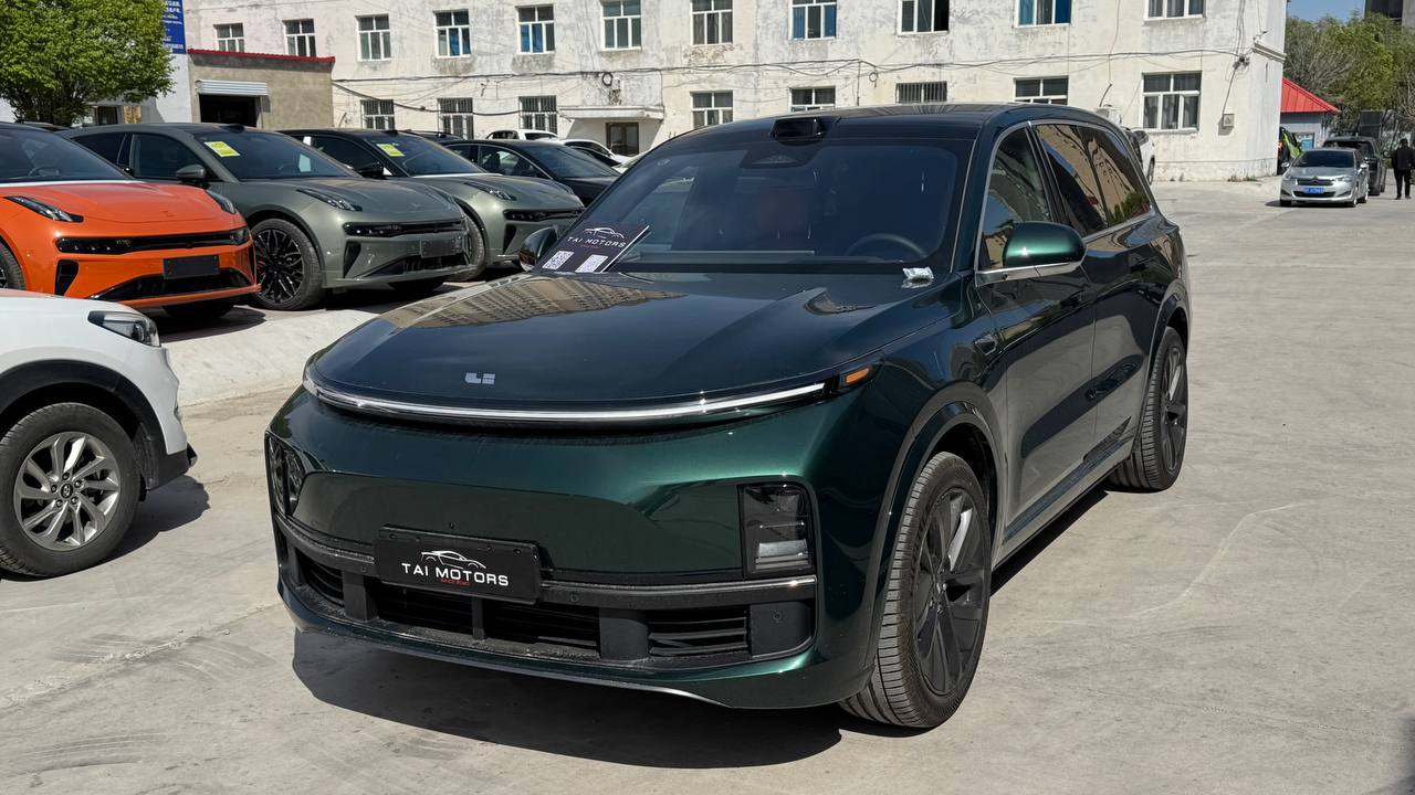 Lixiang L9 Ultra view 3