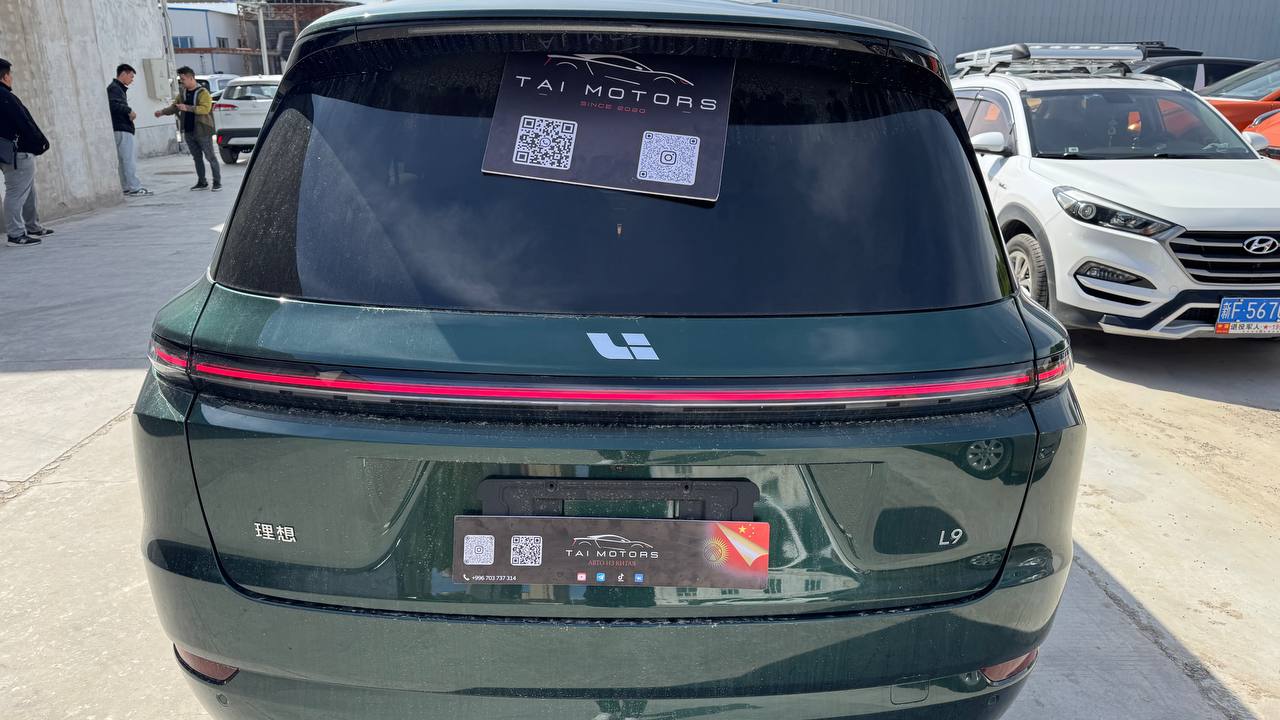 Lixiang L9 Ultra view 4
